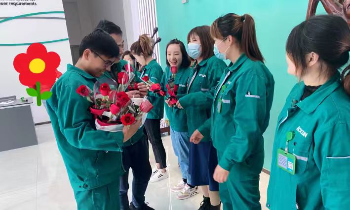 3.8女神节98彩票为大家送惊喜啦！